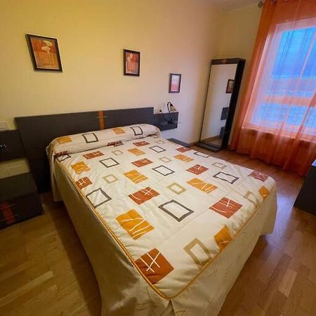 Apartamento Lugo Ciudad Ngoại thất bức ảnh